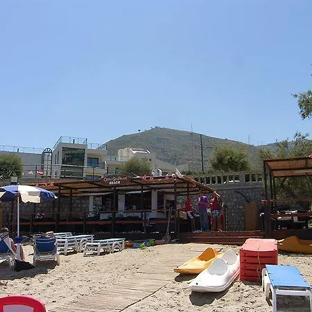 Sea Palace