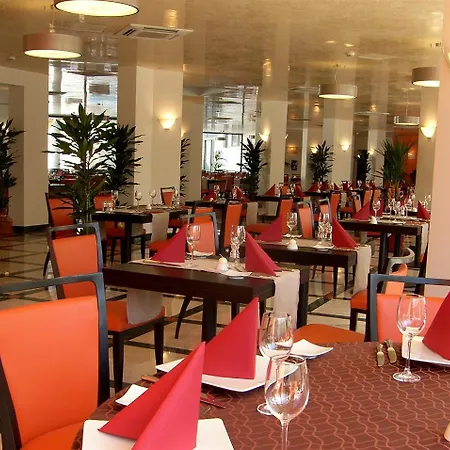 Sea Palace Hotel 5*